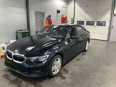 BMW Series 3 330e F Sport Line Auto UA!