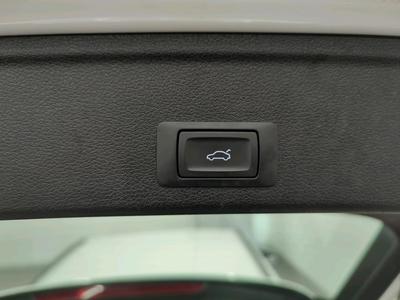 Audi A4 40 Tdi Attraction STronic Quattro