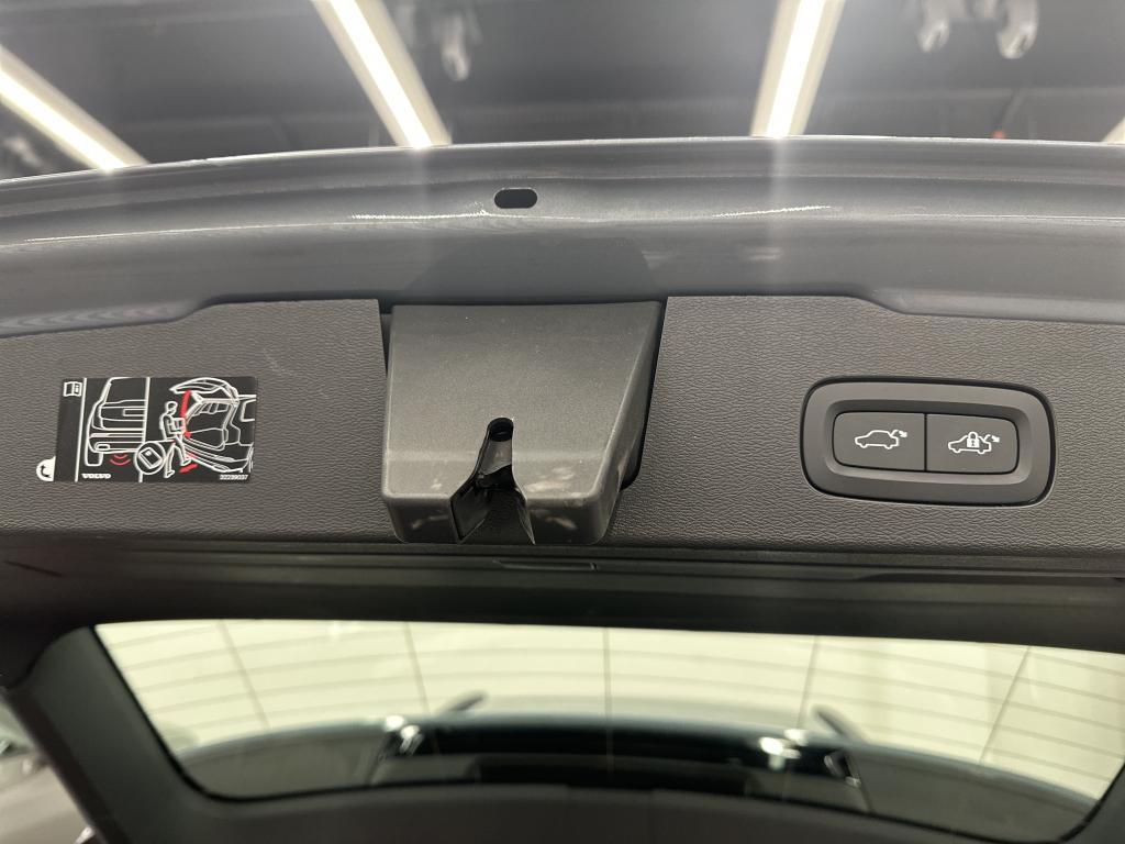 Volvo V60 2.0 B4 D MHEV MOMENTUM GEARTRONIC