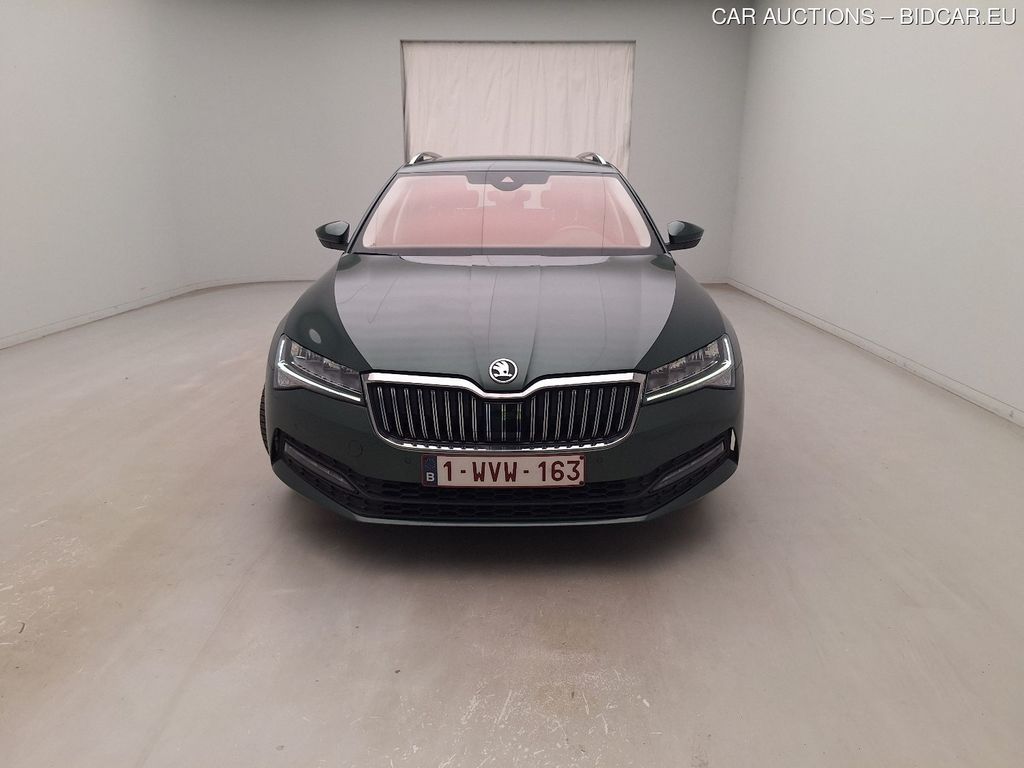 Skoda Superbcombi-3v5 COMBI 15. SKODA SUPERB COMBI 1.6 CRTDI 88KW DSG7 AMBITION 5D, 2019
