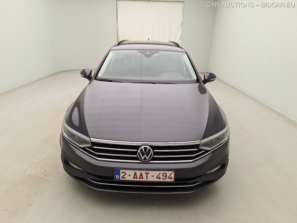 Volkswagen Passat-variant- VARIANT FL19. VOLKSWAGEN PASSAT VARIANT 2.0 TDI SCR 110KW DSG7 S, 2021