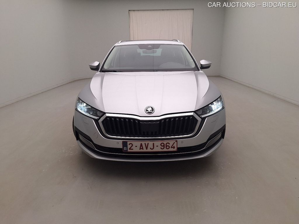 Skoda Octavia-combi-6 COMBI 20. SKODA OCTAVIA COMBI 2.0 CRTDI 85KW DSG7 CLEVER 5D, 2021