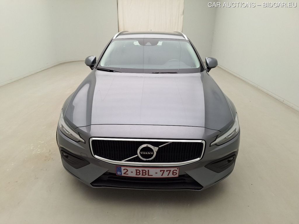 Volvo V60kombi 18. VOLVO V60 D3 GEARTRONIC MOMENTUM PRO 5D, 2021