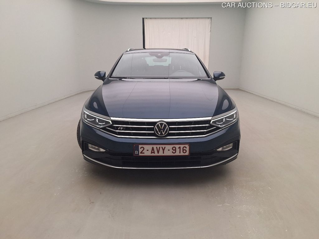 Volkswagen Passat-variant- VARIANT FL19. VOLKSWAGEN PASSAT VARIANT 2.0 TDI SCR 110KW DSG7 E, 2021