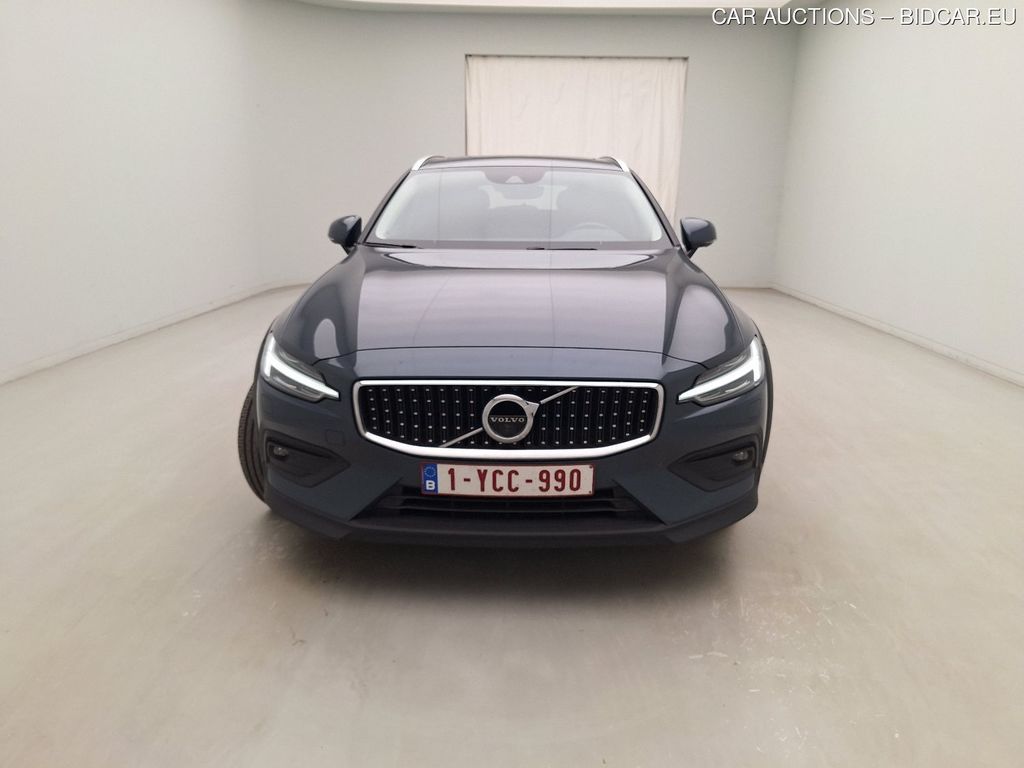 Volvo V60-crosscountr 18. VOLVO V60 CROSS COUNTRY D4 4X4 GEARTRONIC CROSS CO, 2020