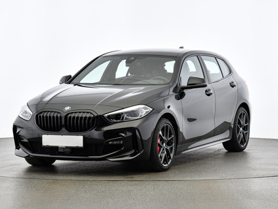 BMW 120i Aut -, 2023