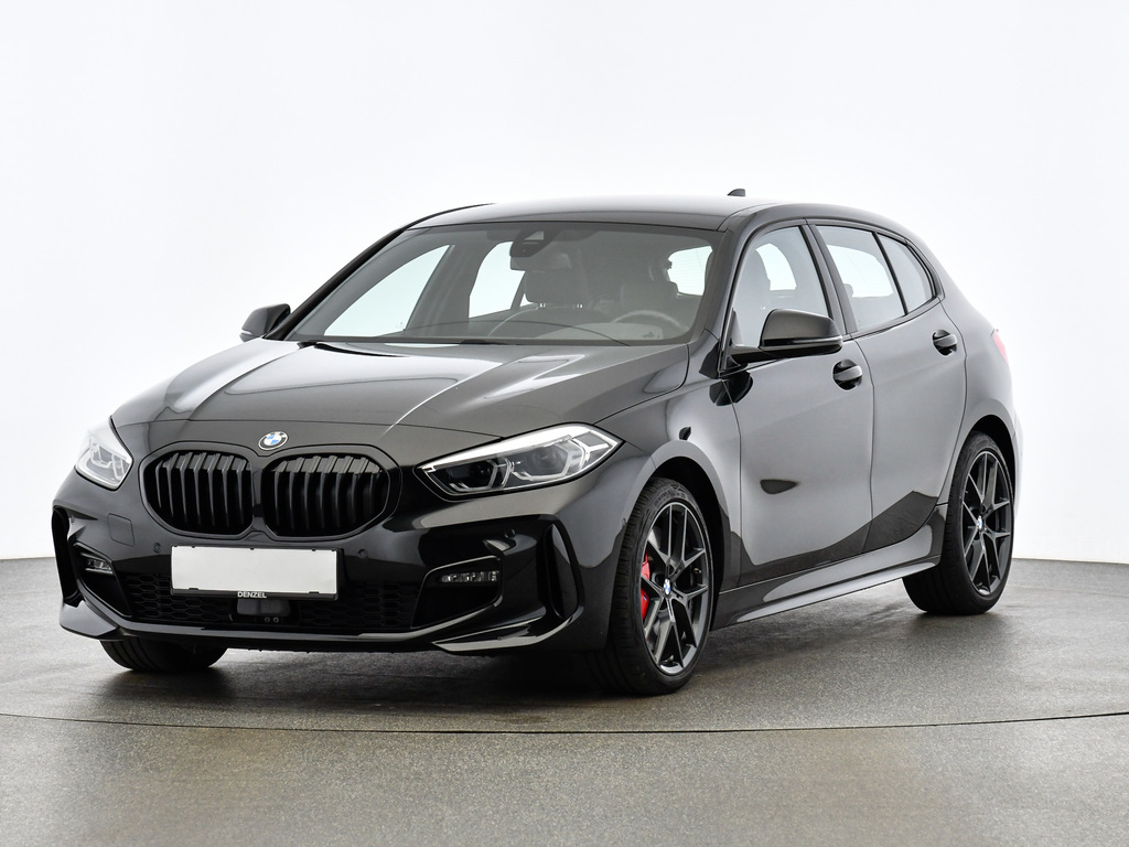 BMW 120i Aut -, 2023