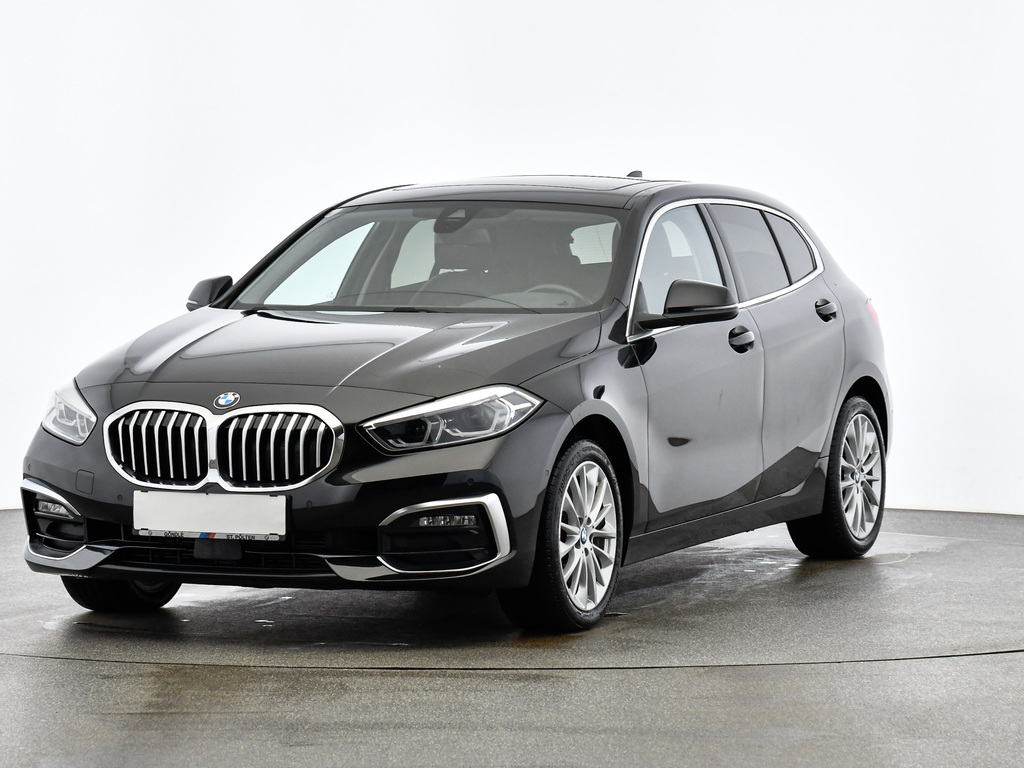 BMW 118d -, 2022