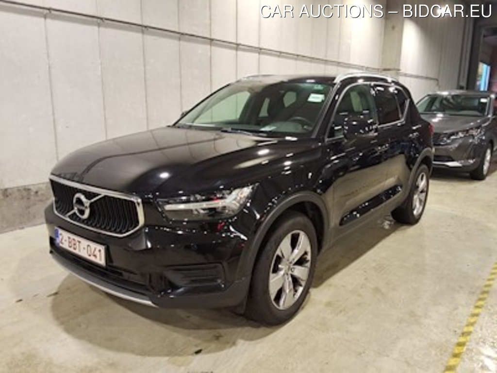 Volvo XC40 1.5 T2 MOMENTUM PRO