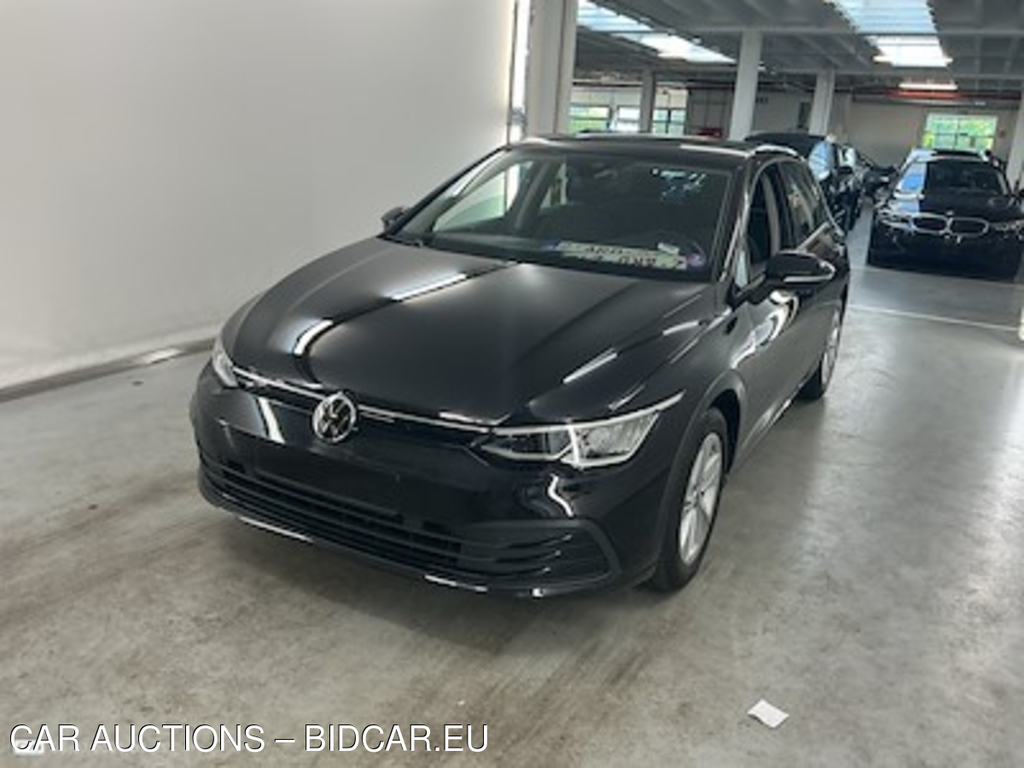 Volkswagen Golf viii 1.0 TSI 81KW LIFE Travel Media