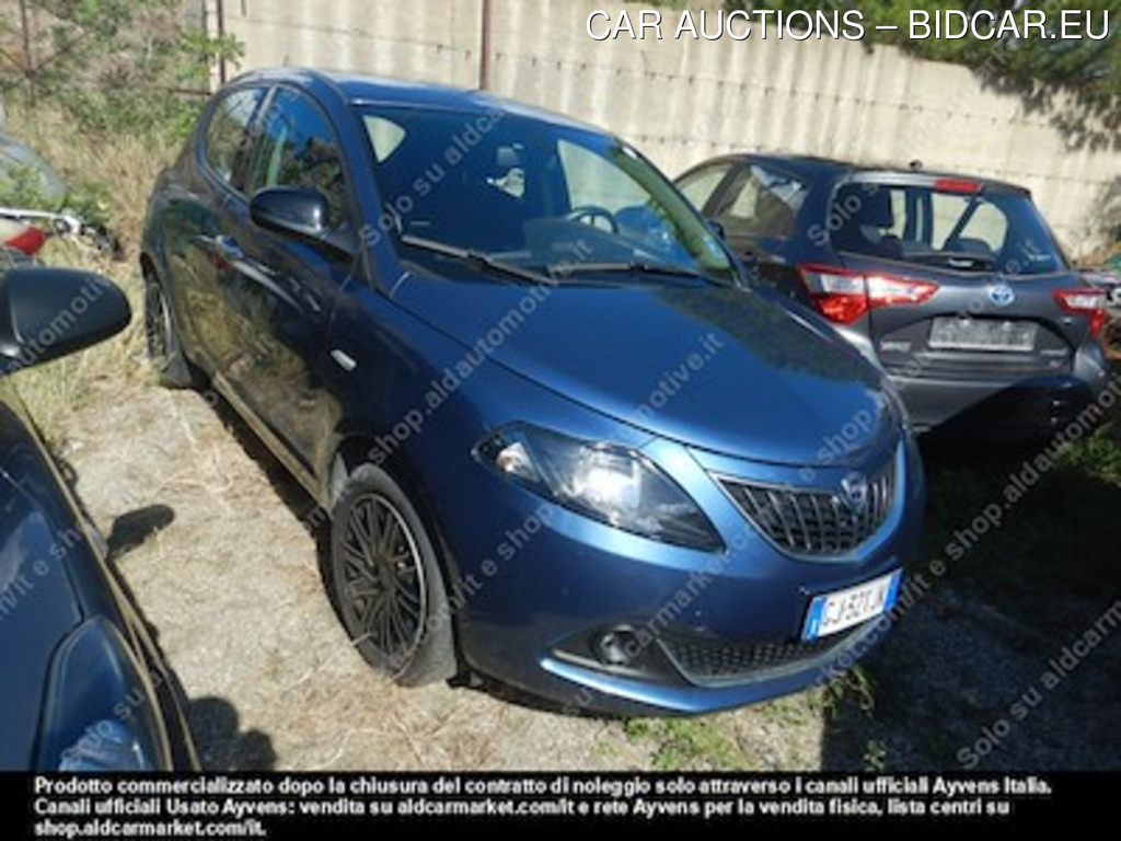 Lancia ypsilon ecochic 1.0 firefly 70cv -