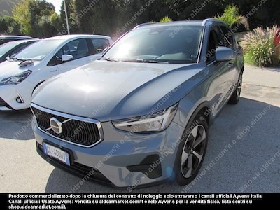 Volvo xc40 B4 awd automatico core -