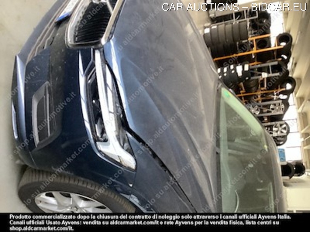 Volvo xc60 B4 D awd automatico -