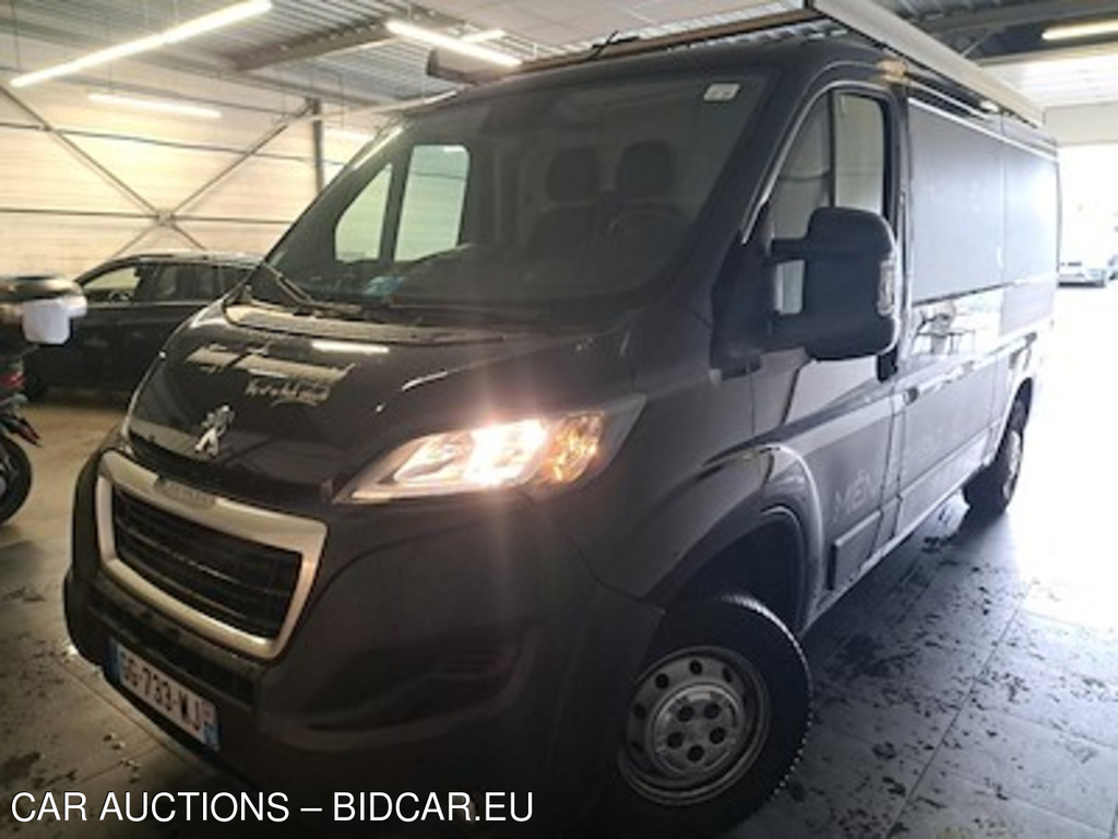 Peugeot BOXER Boxer Fg 330 L2H1 2.2 BlueHDi S&amp;S 120ch Asphalt