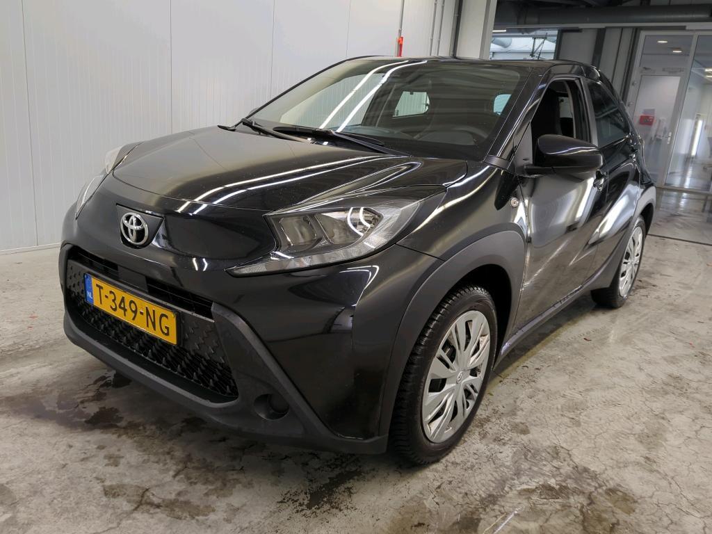 Toyota Aygo X 1.0 VVT-i 53kW Play MT, 2023