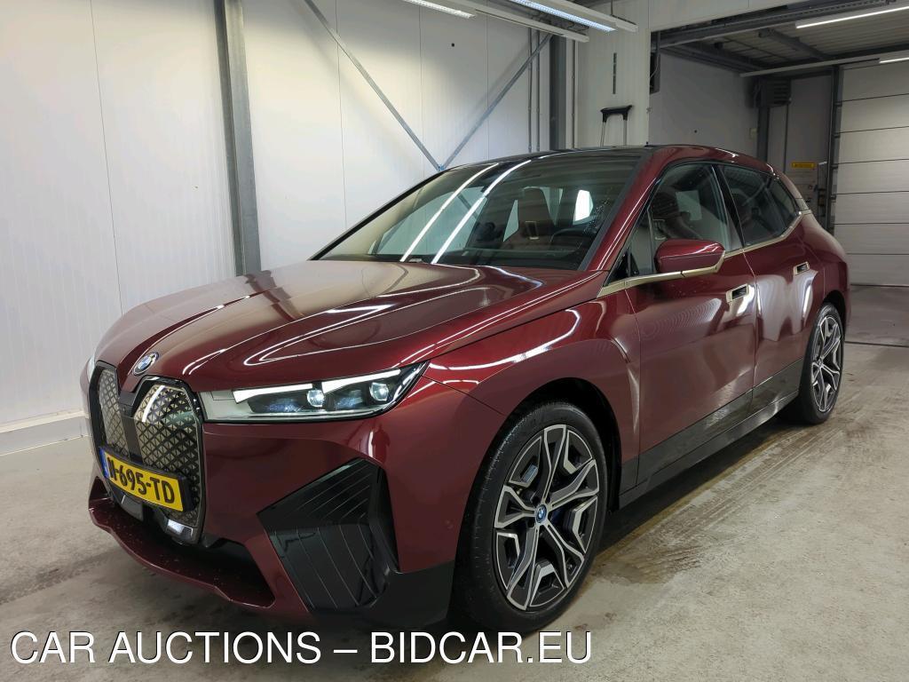 BMW Ix xDrive 40 240kW / 77kWh automaat, 2021