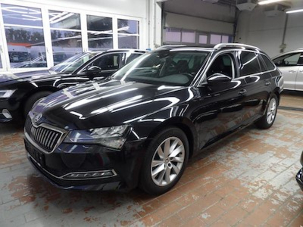 Skoda SUPERB 2.0 TDI 110KW STYLEDSG-7 COMBI