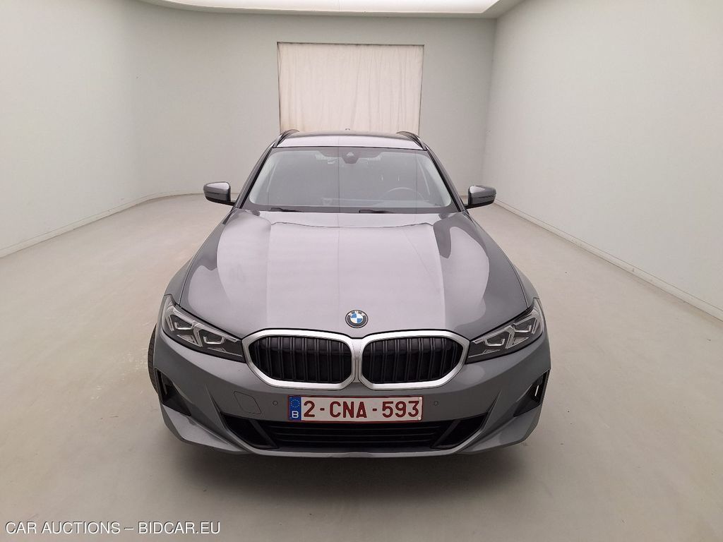BMW Serie3-touring- TOURING 18. BMW 3 REEKS TOURING 318DA (100 KW) 5D, 2022
