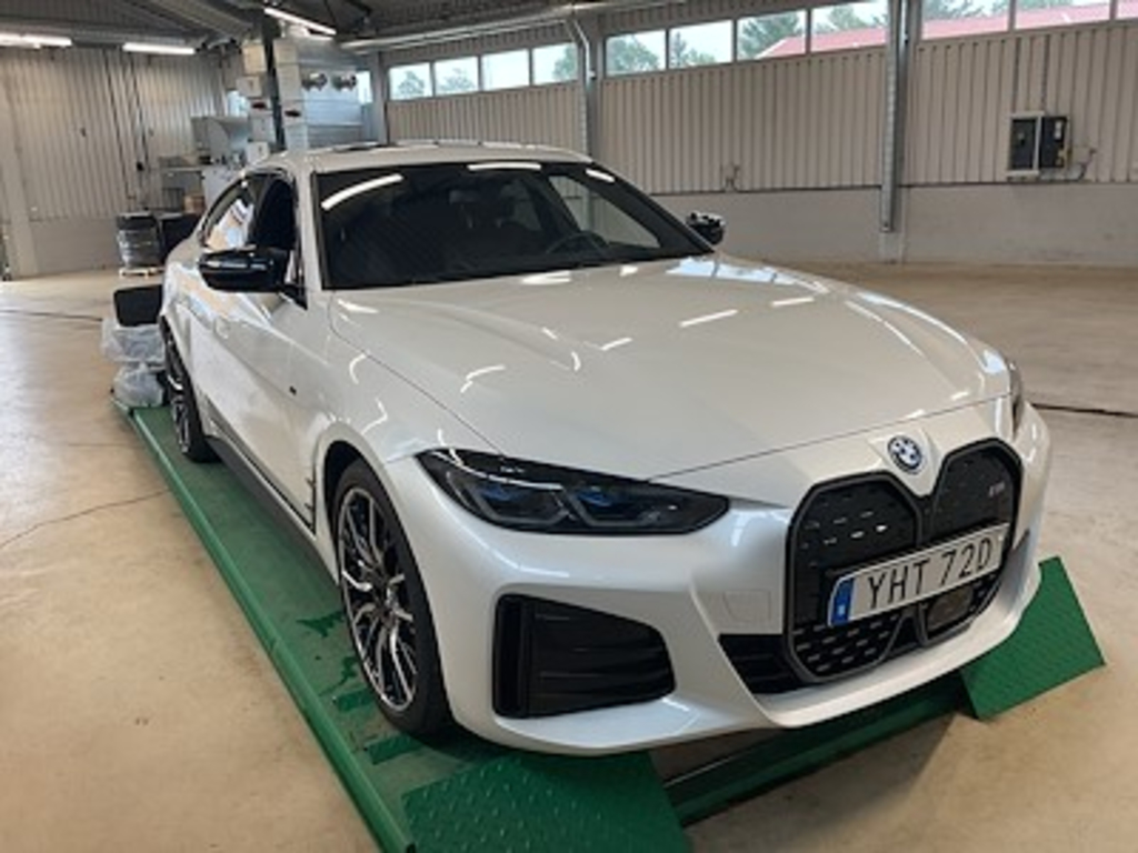 BMW I4 M50 xDrive M Sport Shadow Innovation Pano Laserlight