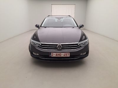 Volkswagen Passat-variant- VARIANT FL19. VOLKSWAGEN PASSAT VARIANT 2.0 TDI 90KW DSG STYLE B, 2021