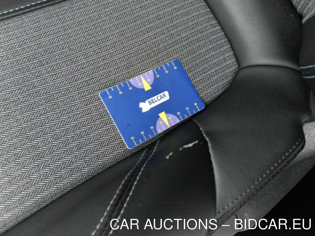 Peugeot 5008 DIESEL - 2021 1.5 BLUEHDI 130 ALLURE AT 5D, 2021