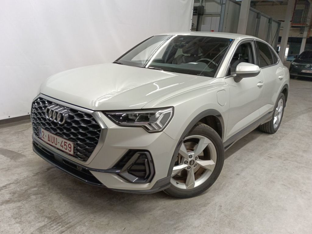 Audi Q3-sportback SPORTBACK 45 TFSI E S TRONIC 5D, 2021