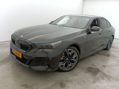BMW Serie-5-g60 5 BERLINE 550E XDRIVE 4D ///M-SPORTKIT (TOTAL OPTIONS: 20.471 EX.VAT), 2024