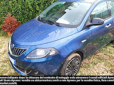 Lancia ypsilon ecochic 1.0 firefly 70cv -