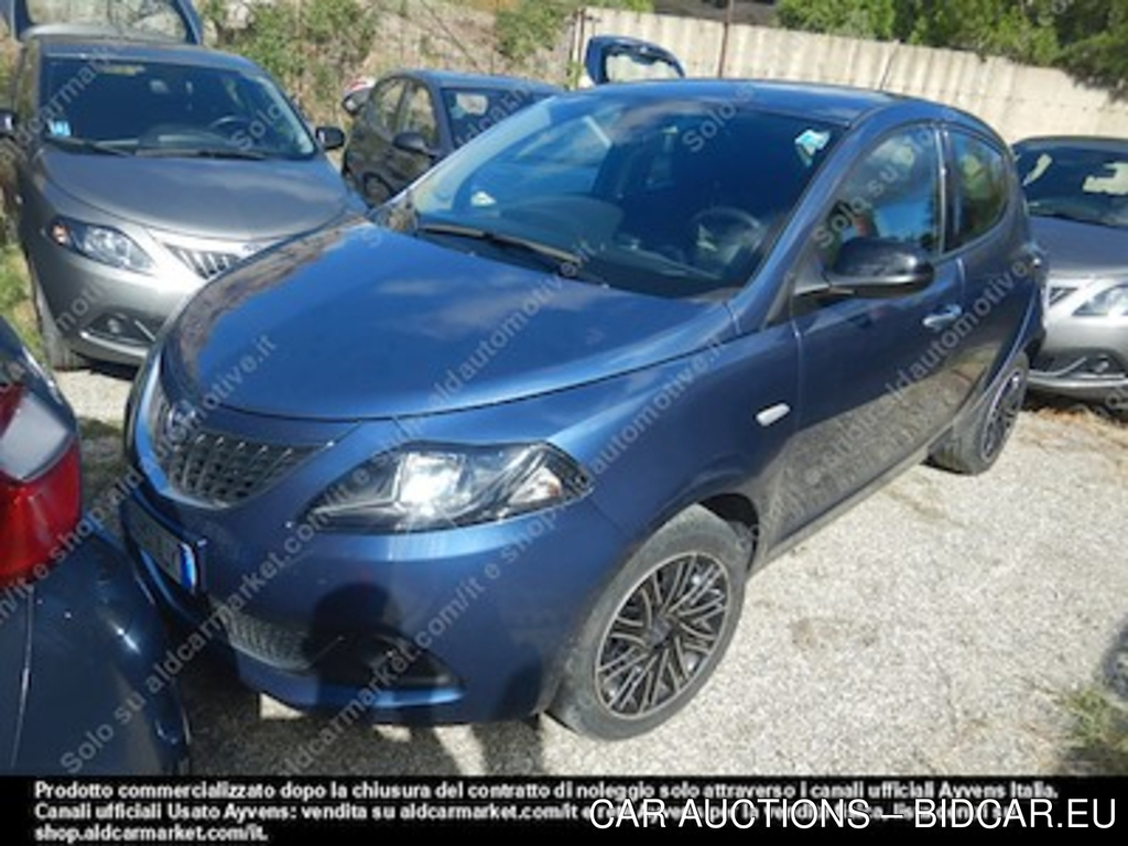 Lancia ypsilon ecochic 1.0 firefly 70cv -