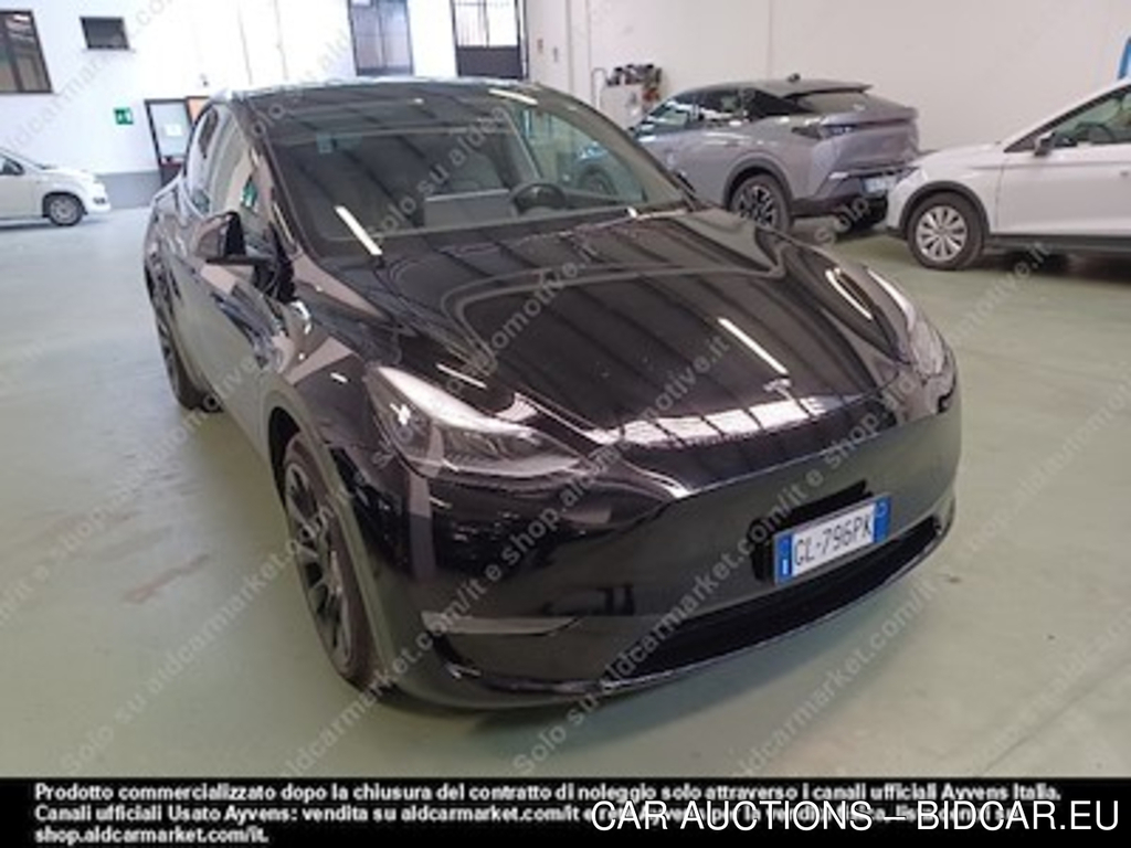 Tesla model Y 75 kwh dual -