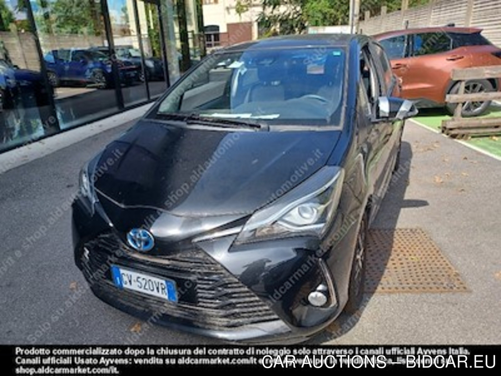 Toyota yaris 1.5 hybrid active hatchback -