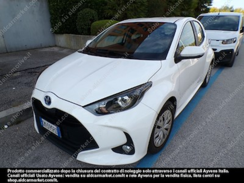 Toyota yaris N1 hybrid business my22 -