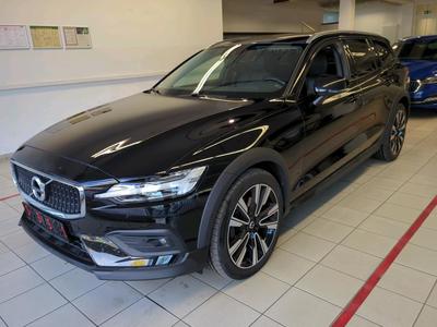 Volvo V60 CROSS COUNTRY B4 D AWD GEARTRONIC Pro, 2022