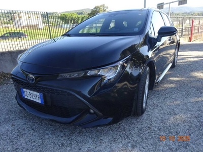 Toyota Corolla TS Hybrid Business, 2020