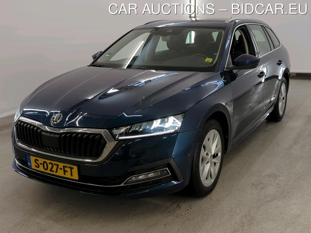 Skoda Octavia combi 1.5 E-TSI SPORT BUSINESS, 2021