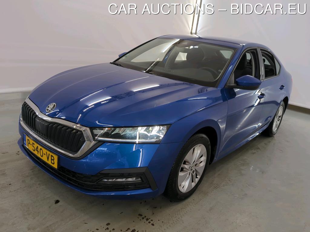 Skoda Octavia 1.0 E-TSI BUSINESS EDITION, 2022