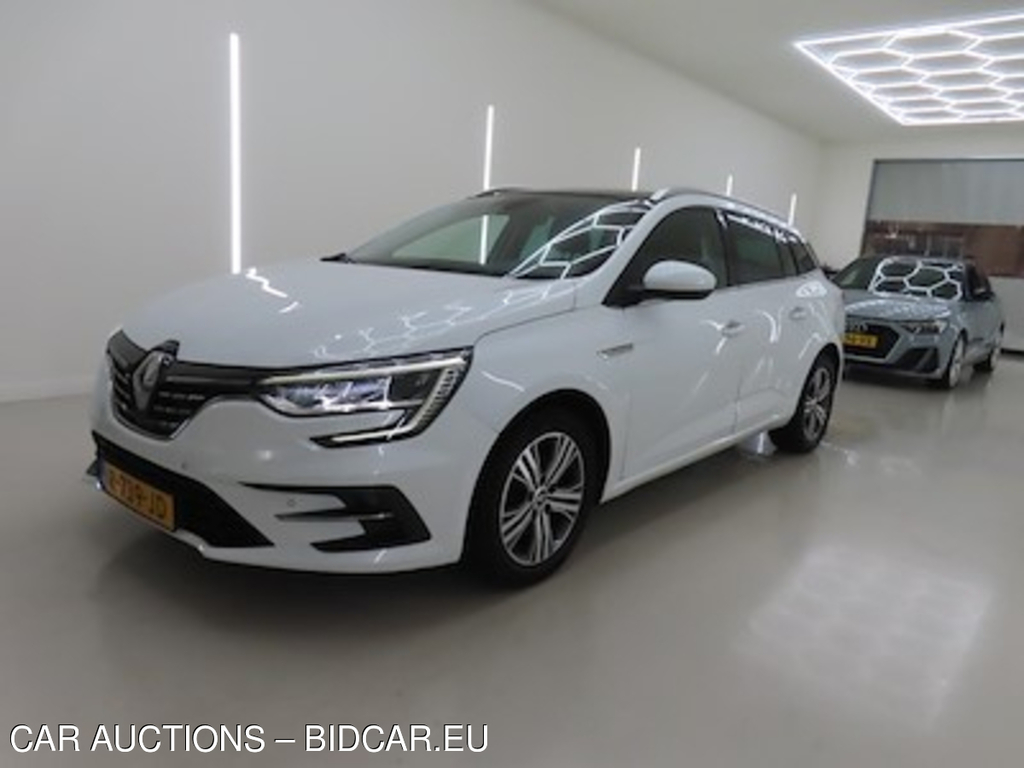 Renault Megane estate TCe 160 EDC Intens 5d