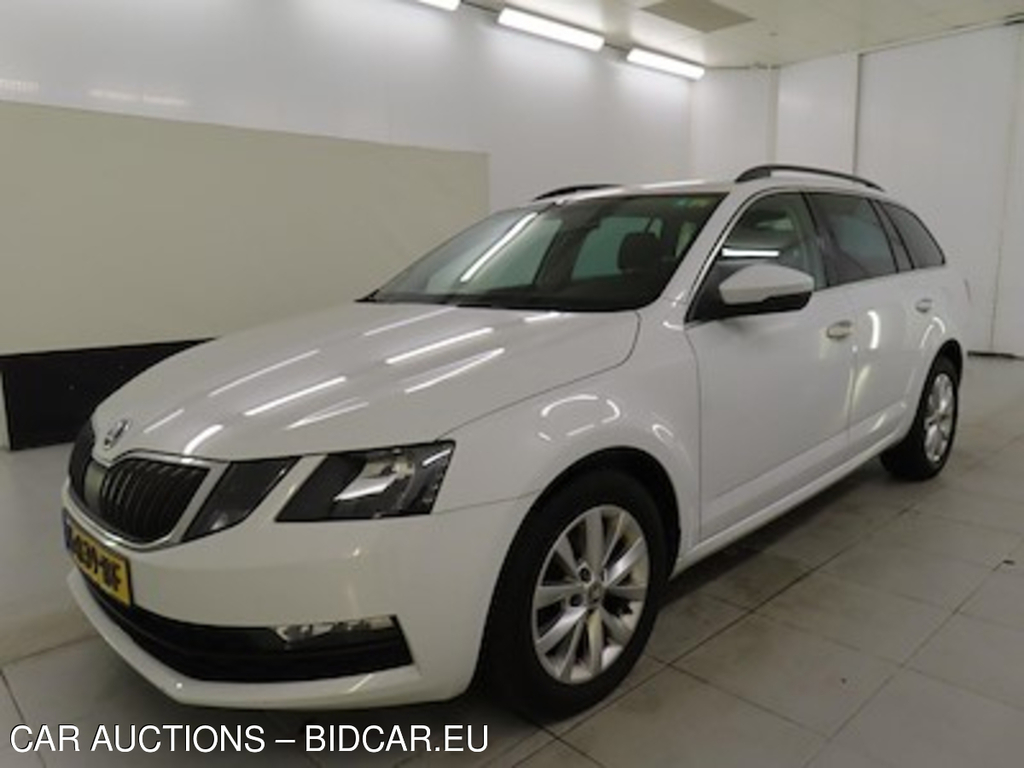 Skoda Octavia combi 1.0 TSI Greentech Business Edition - SHOCK ABSORBER BROKEN