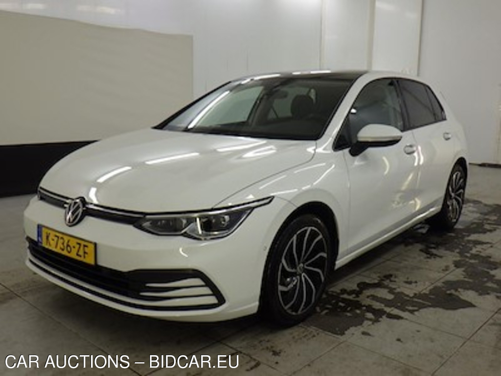 Volkswagen GOLF 1.0 eTSI 81kW DSG Life Business 5d