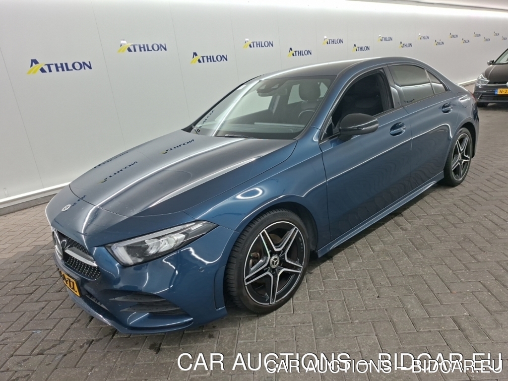 Mercedes A-klasse limous A 180 7G-DCT BUSINESS SOLUTION AMG 4D 100KW, 2021