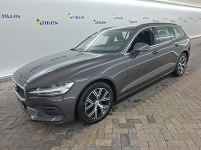 Volvo V60 B4 AUTOMAAT CORE 5D 145KW, 2022
