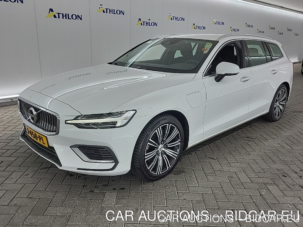 Volvo V60 RECHARGE T6 AWD AUTOMAAT BUSS PRO 5D 251KW, 2020