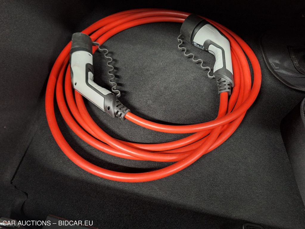 Ds Ds3-crossback CB 19. DS 3 CROSSBACK E-TENSE SO CHIC 5D, 2021