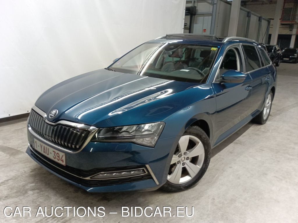 Skoda Superbcombi-3v5 COMBI 1.4 TSI IV 160KW DSG6 STYLE 5D, 2020