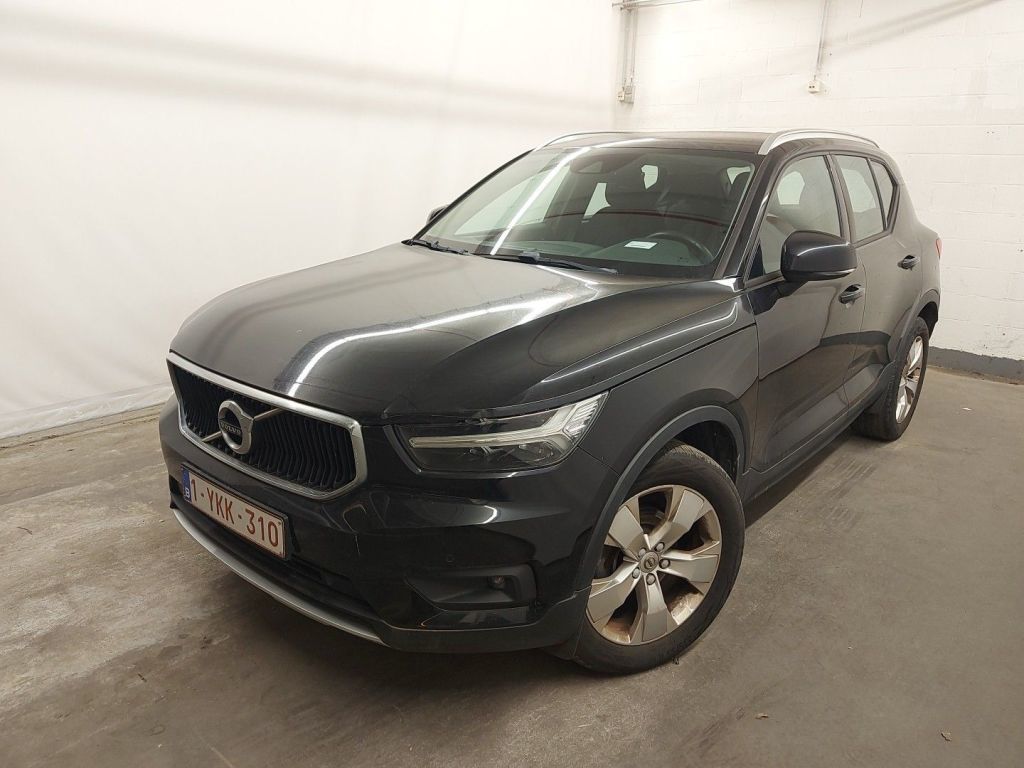 Volvo Xc40 T3 MOMENTUM PRO 5D, 2020