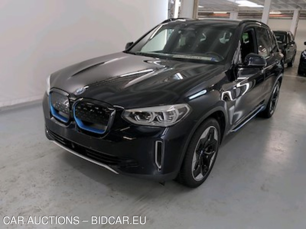BMW IX3 80KWH AUTO Dark Shadow Model Impressive