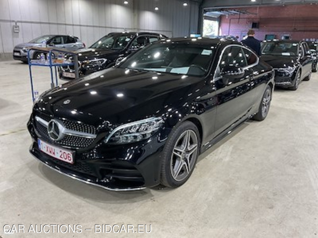 Mercedes-Benz C-Klasse 1.6 C 180 AMG Line