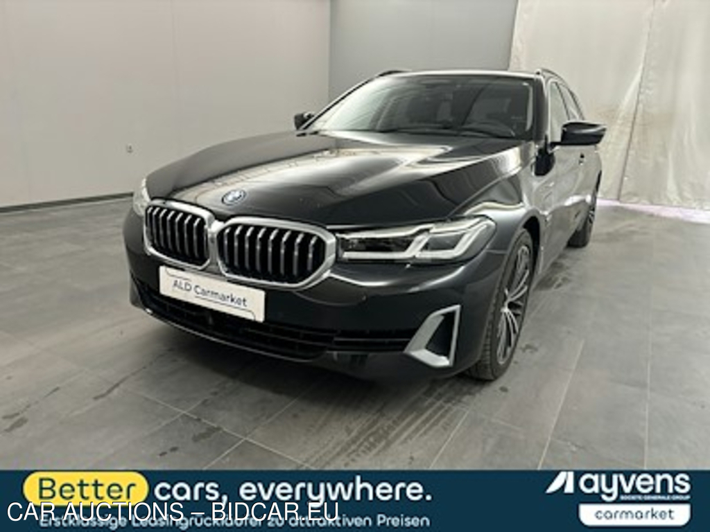 BMW 5er BMW 530e xDrive Touring Aut. Luxury Line Kombi, 5-turig, Automatik, 8-Gang