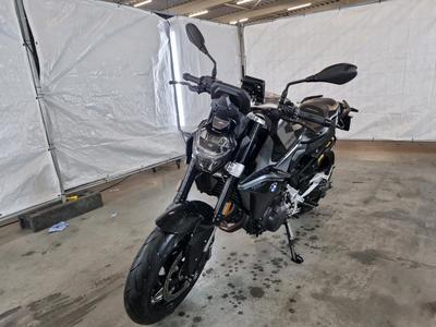 BMW F900 F 900R, 2025