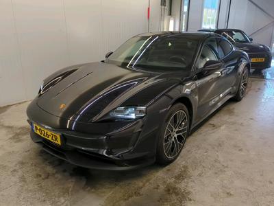 Porsche Taycan 300kW / 79.2kWh, 2022